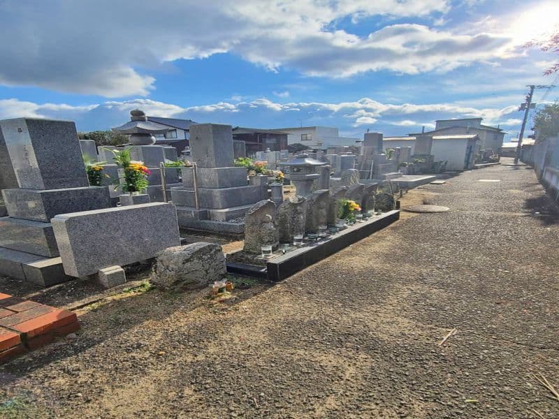 高松市北三昧墓地