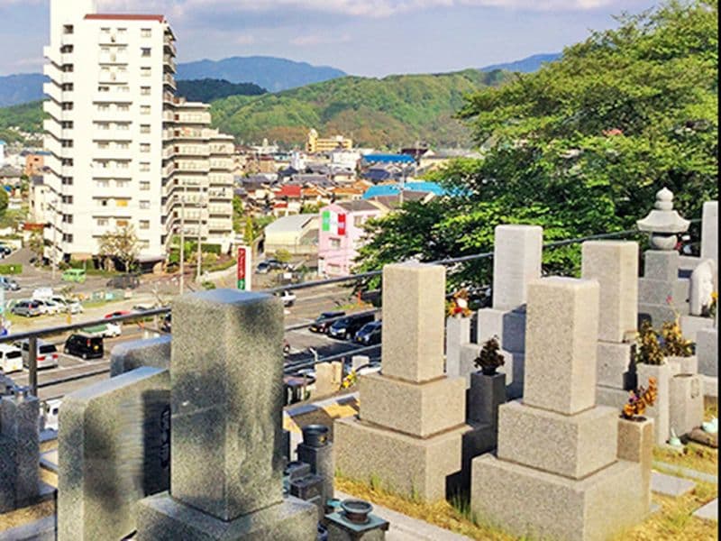 河内長野市 原地区墓地