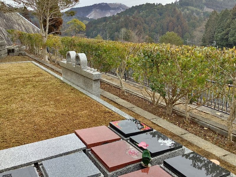 高槻霊園