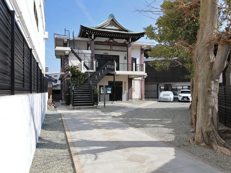 梅松山墓苑