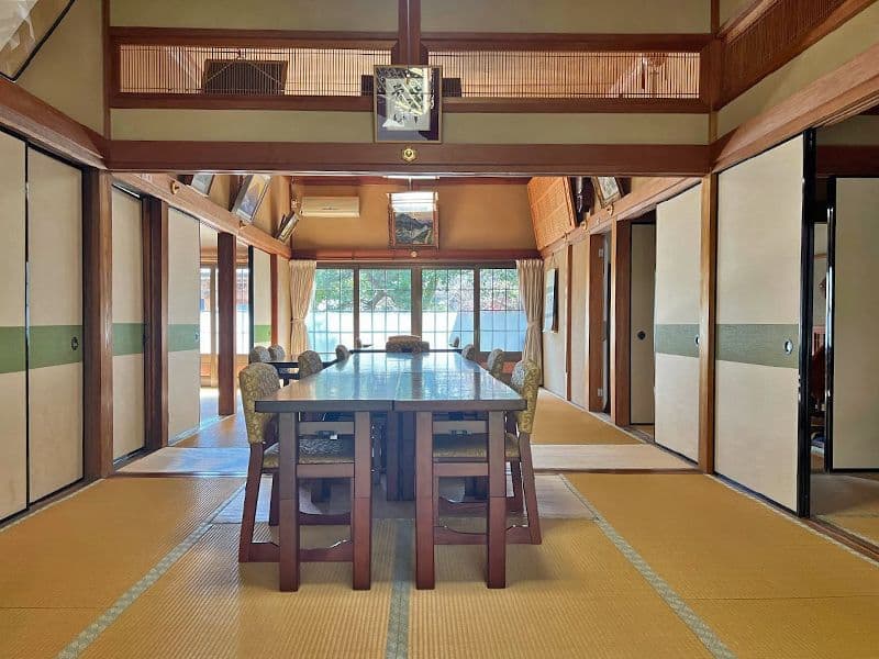 東学寺 のうこつぼ