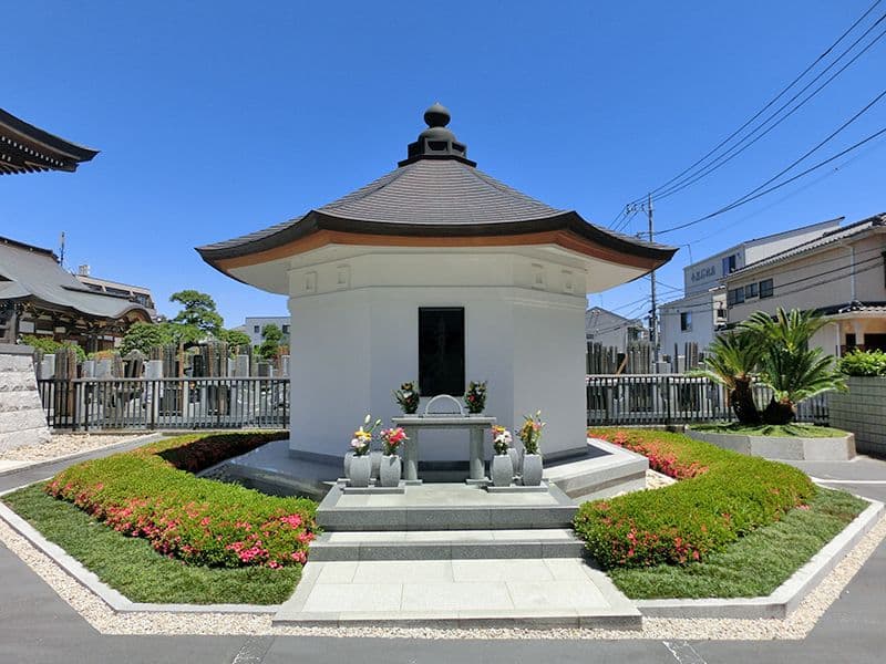 日蓮宗 江久山 感應寺(通称：蓮光院)