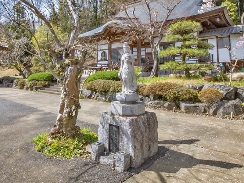 金澤寺墓苑