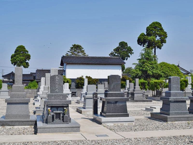 牧野金屋墓苑