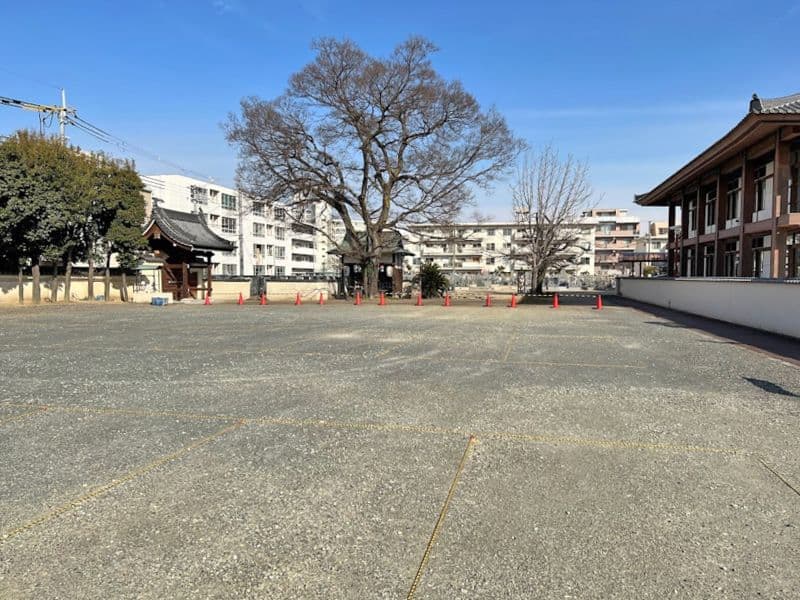 崇禅寺墓地
