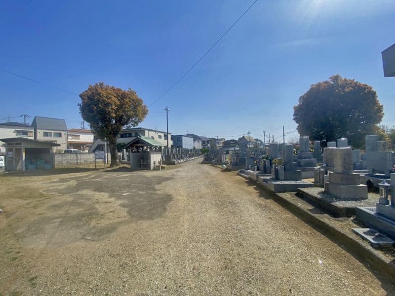 土塔町墓地
