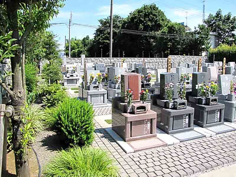 久喜聖地公苑　温かい雰囲気の墓域