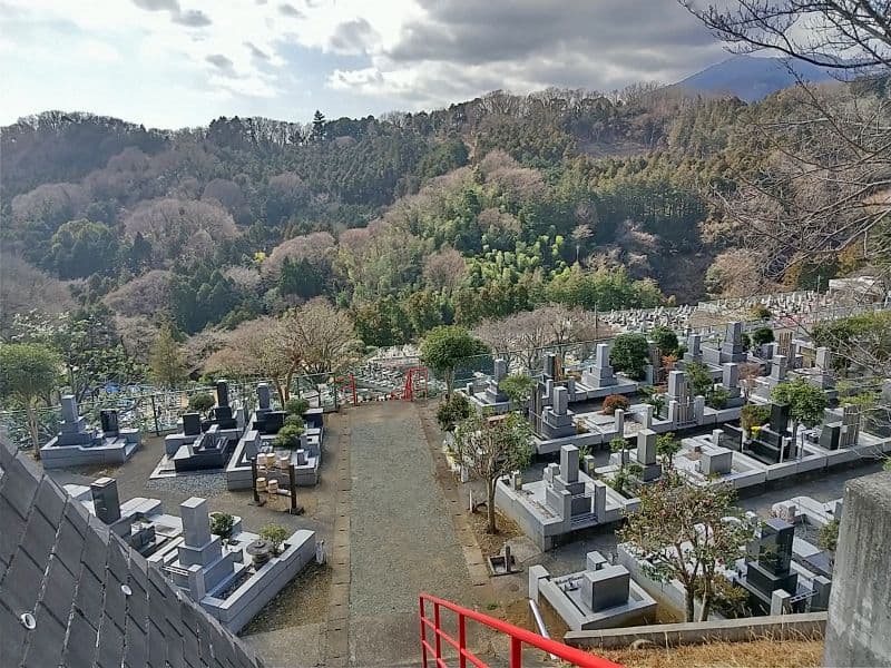 厚木霊園