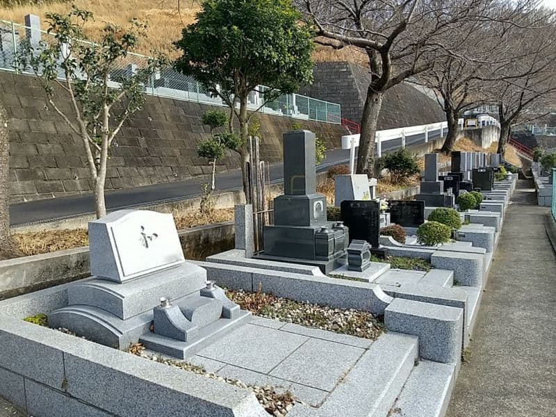 厚木霊園