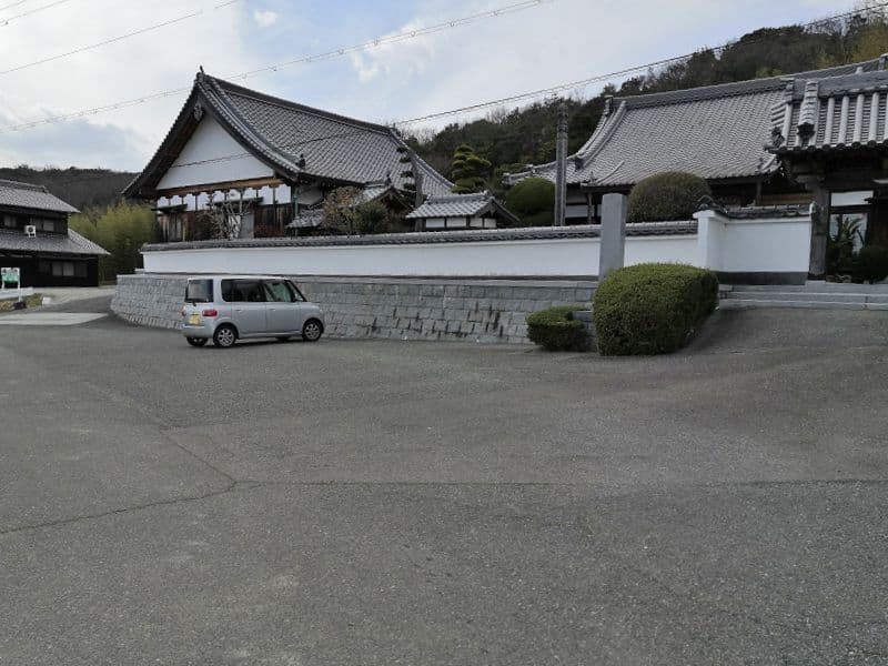 勝明寺霊園