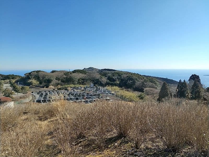 熱海日金山霊園