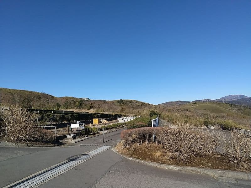 熱海日金山霊園
