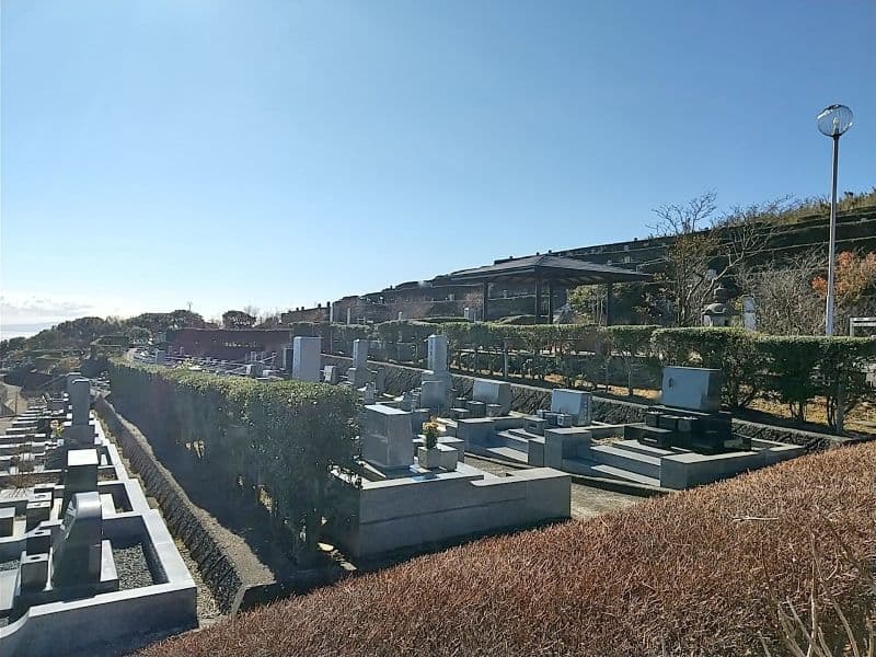 熱海日金山霊園