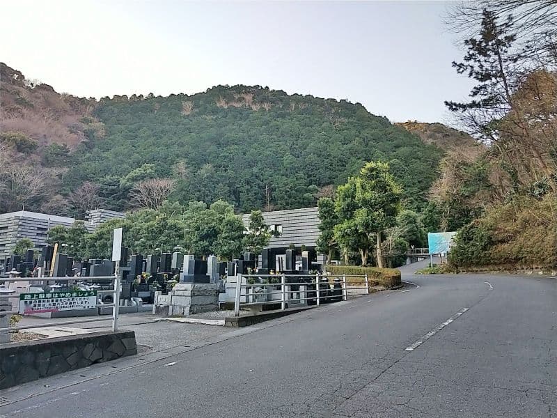やすらぎ霊園なかせ