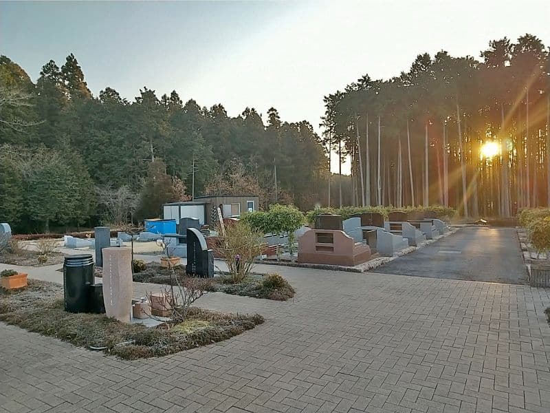 感應寺みくりや霊苑 華陵