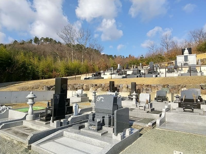 八木沢霊苑