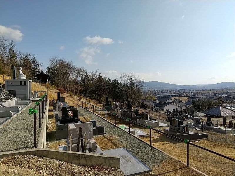 八木沢霊苑