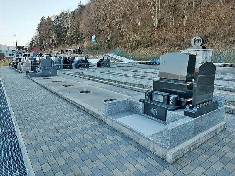 軽井沢佐久霊園