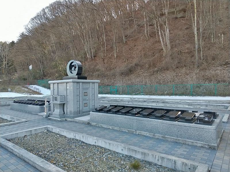 軽井沢佐久霊園