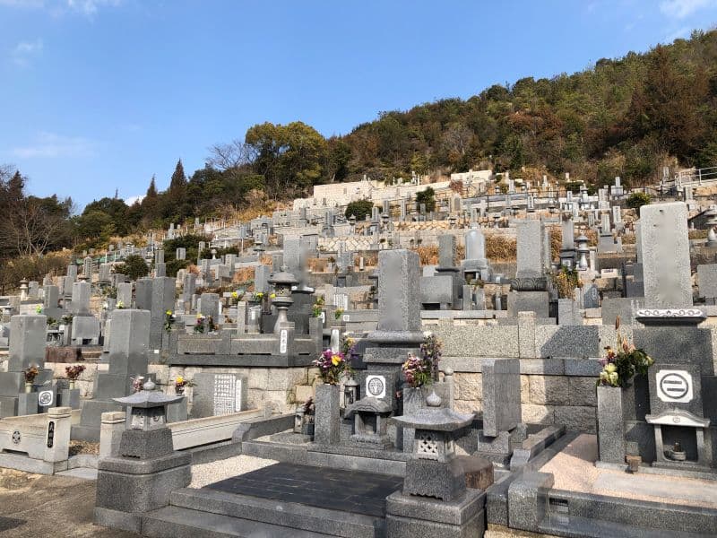 玉野市営 田井先丁場南谷墓地