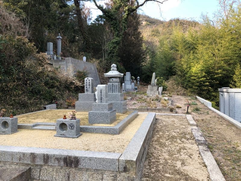 玉野市営 宇野西谷墓地