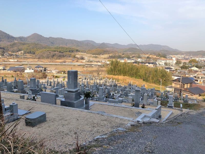 玉野市営 山田上ノ山二号墓地