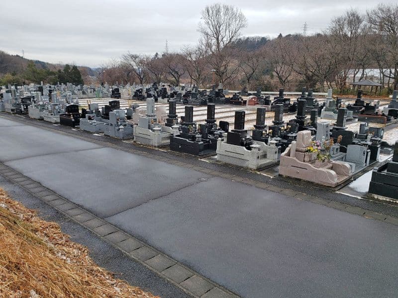 泉田霊園
