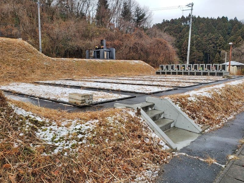 泉田霊園