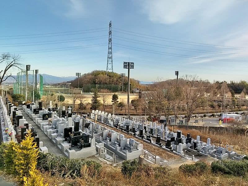 三名湖霊園