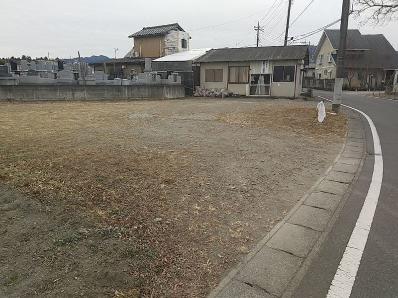 富岡東墓地