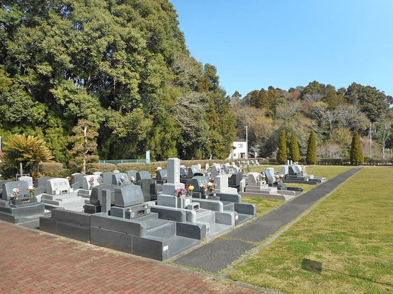酒々井霊園