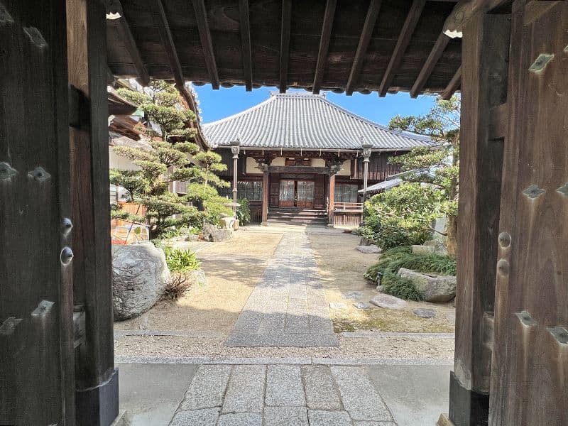 眞台寺 のうこつぼ