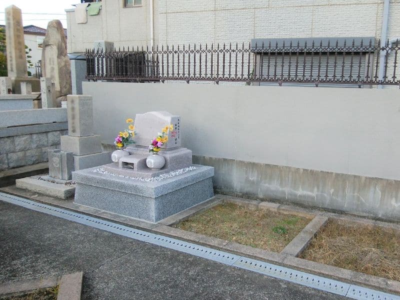 三ヶ字共有墓地