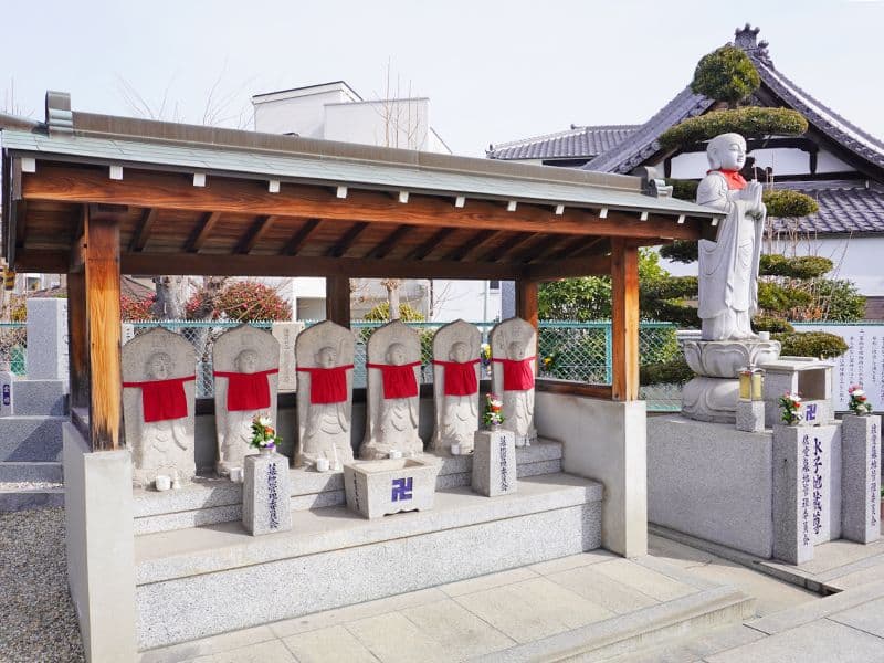 佐堂墓地