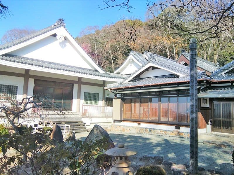 陽春寺