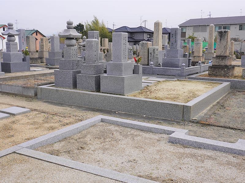 堺市西区 草部横坂墓地