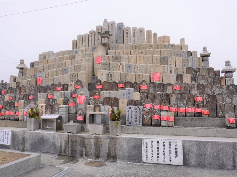 陶器墓地