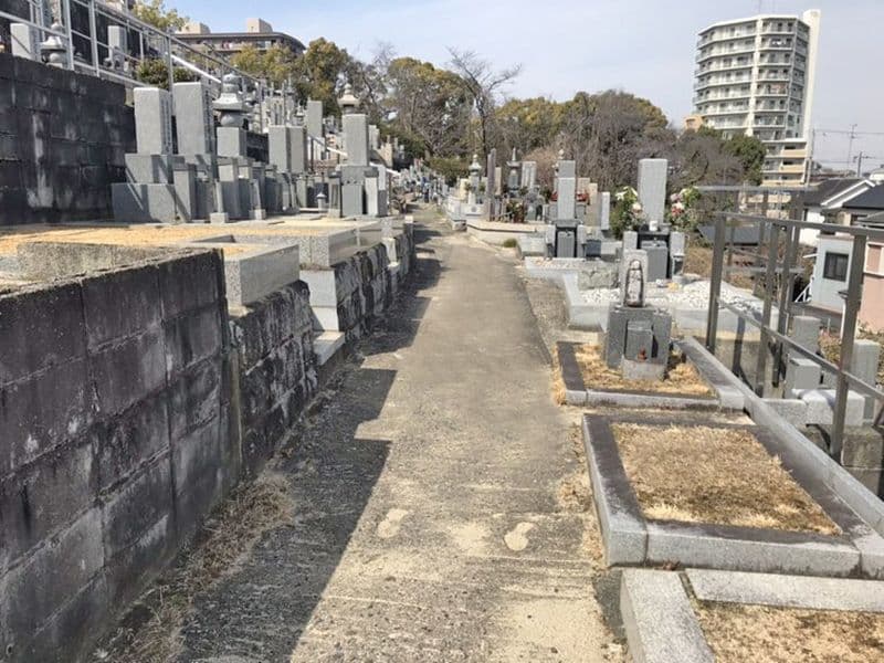 河内長野市 原地区墓地