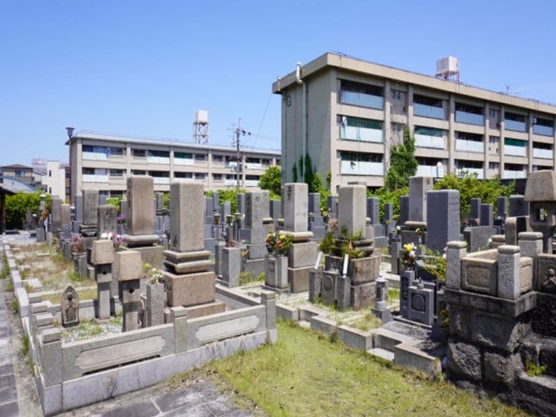 吹田市光明町墓地