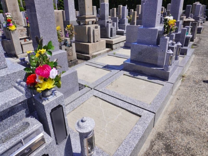 高槻市 高川田墓地