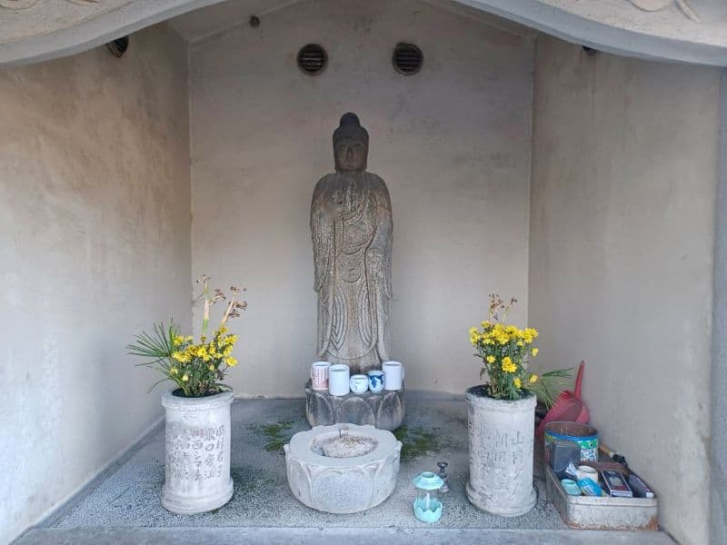 池島共同墓地