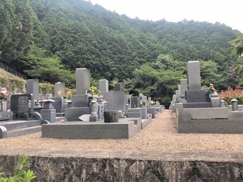 葛城市霊苑