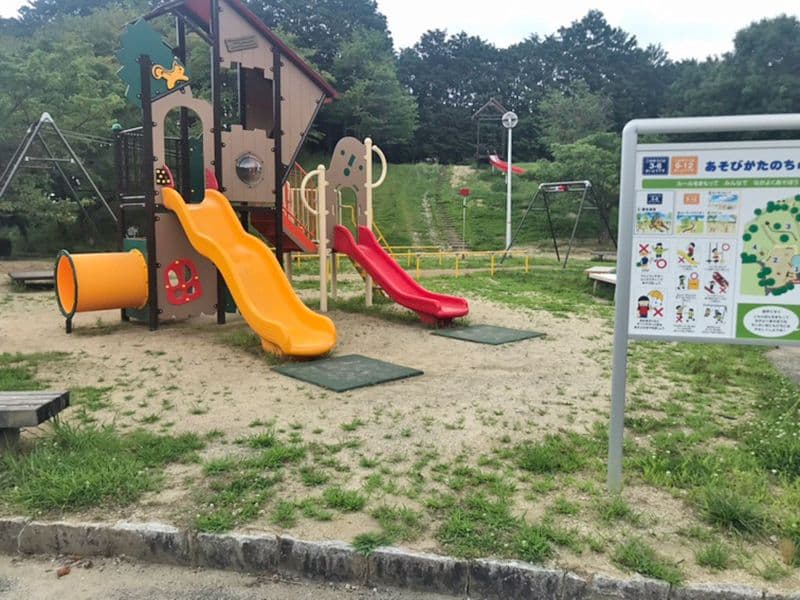 葛城市霊苑