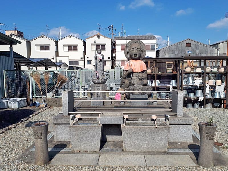 富光寺墓地