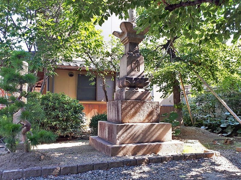 富光寺墓地