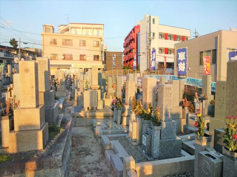 坪井墓地