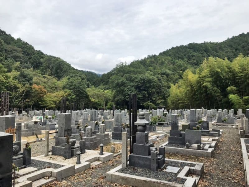 あだし野 念仏寺墓地