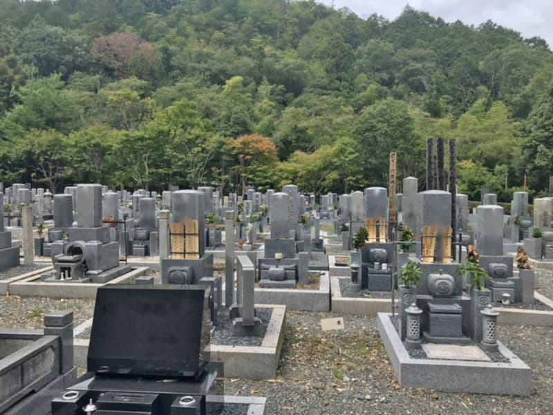 あだし野 念仏寺墓地