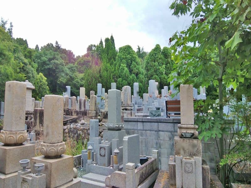 古江墓地
