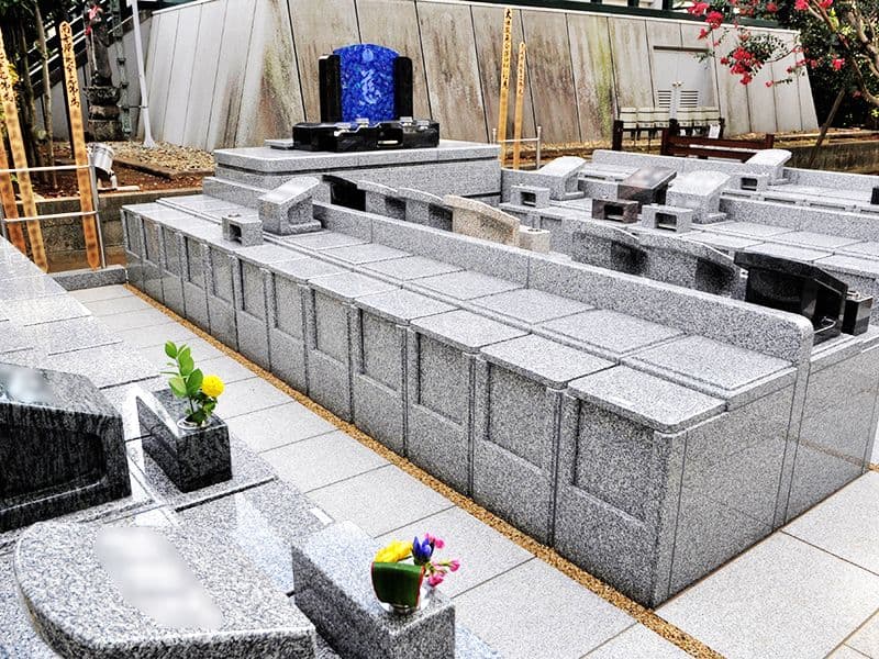 普門院「永代供養付墓いつくしみ」